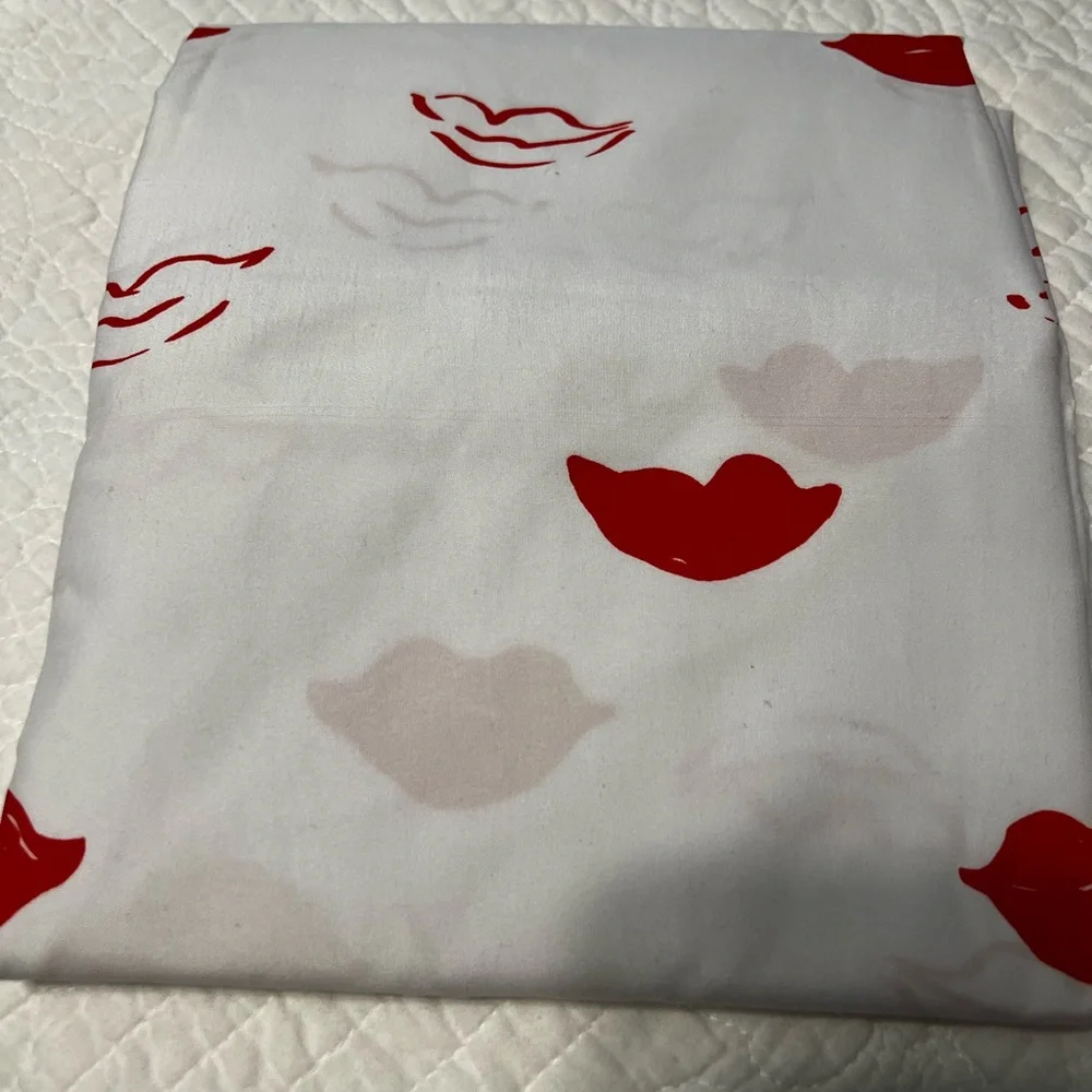 NWT Target Room Essentials 72